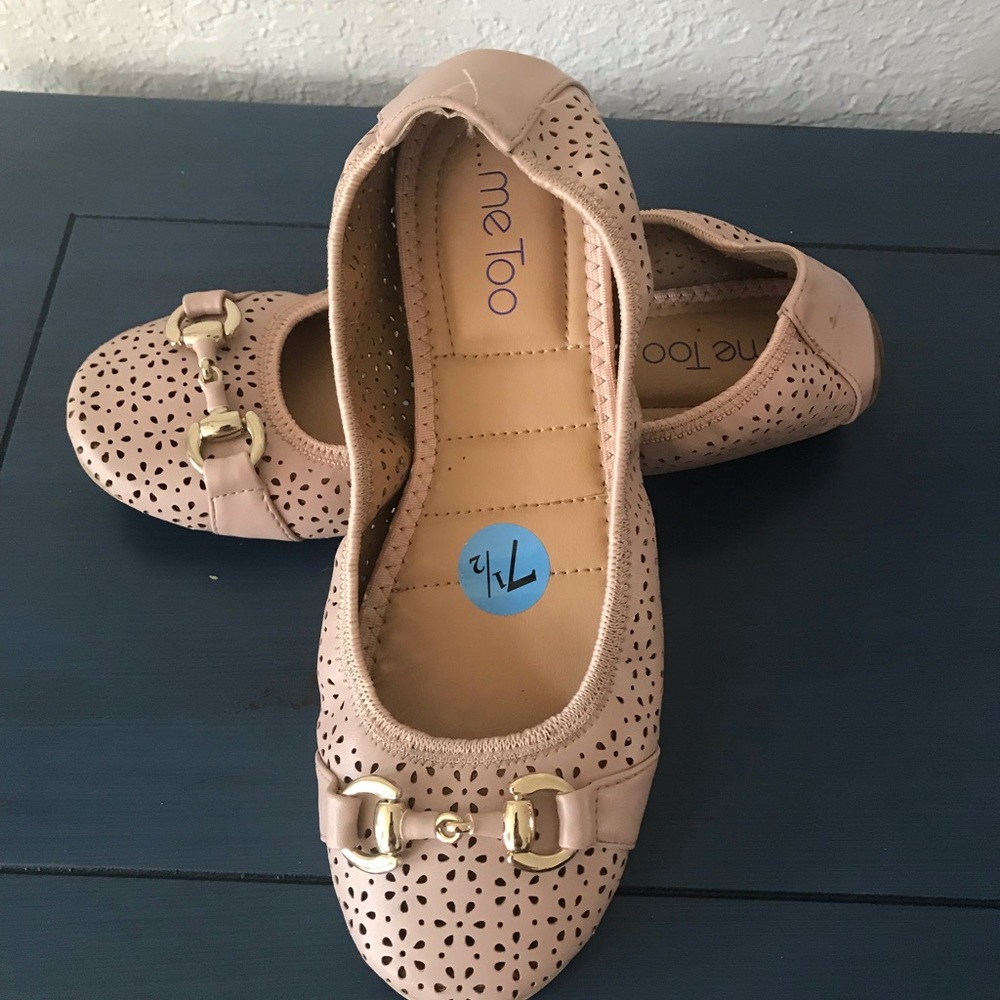 Shoes - Picture 3 of 5